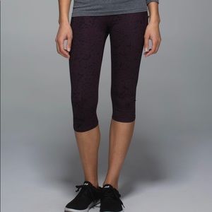 Lululemon Run: Top Speed Crop *Full On Luxtreme